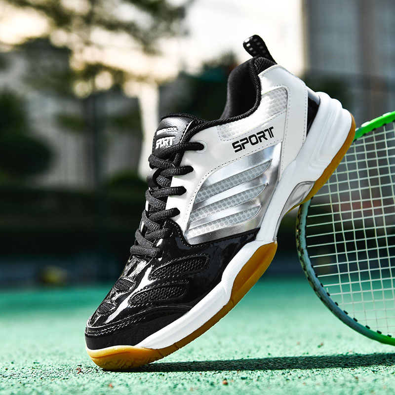 2026 新しい男性バドミントンシューズノンスリップサイズ  - Badminton Cup のレビューと価格