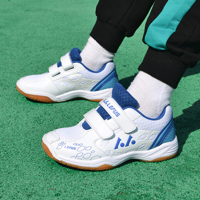 LEFUS ボーイズ ガールズ バドミントン スニーカー サ - Badminton Kids のレビューと価格